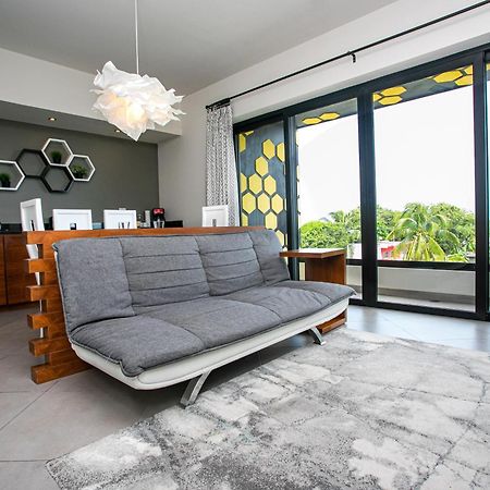 Honey B Suites Playa del Carmen Exterior photo
