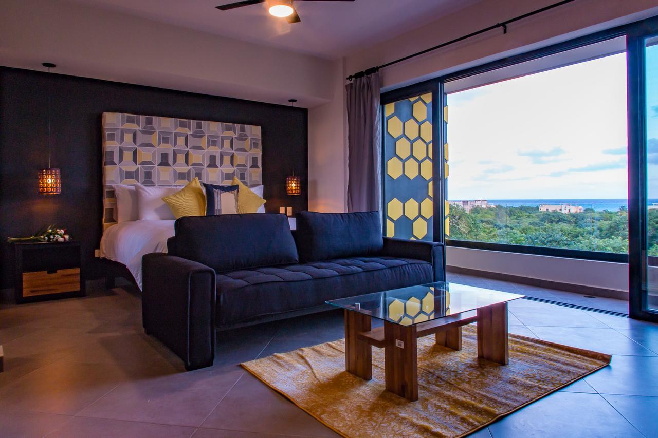Honey B Suites Playa del Carmen Exterior photo