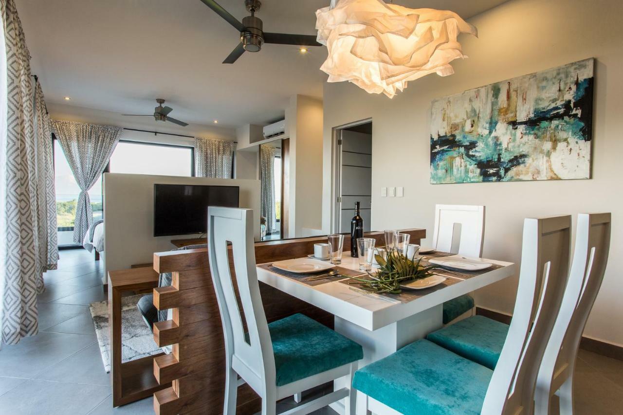 Honey B Suites Playa del Carmen Exterior photo