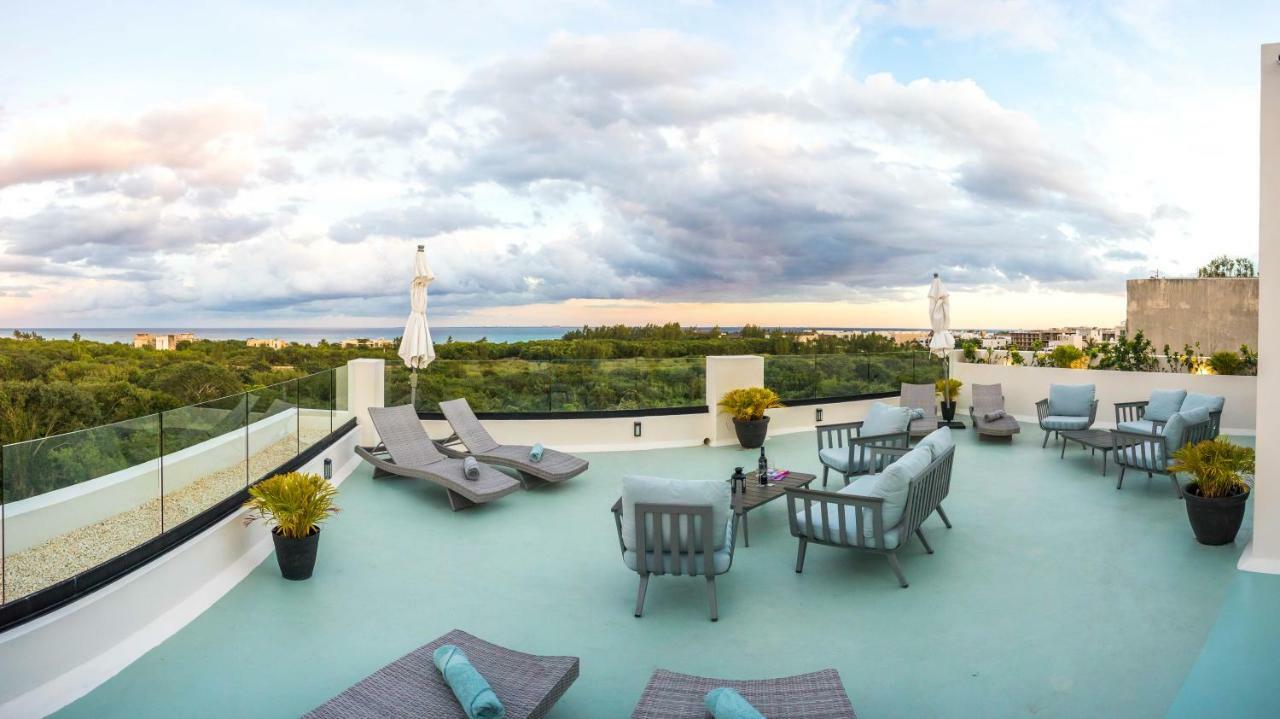 Honey B Suites Playa del Carmen Exterior photo