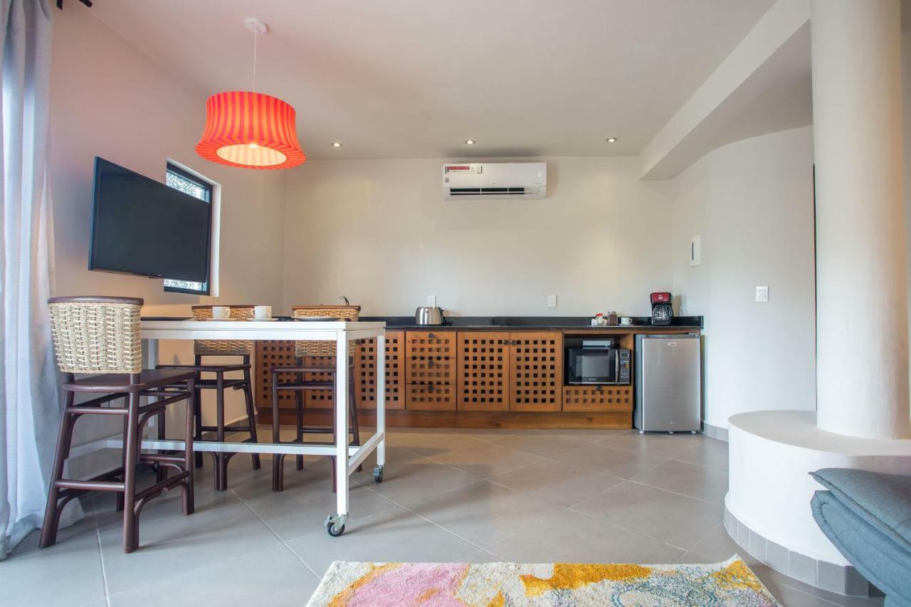 Honey B Suites Playa del Carmen Exterior photo