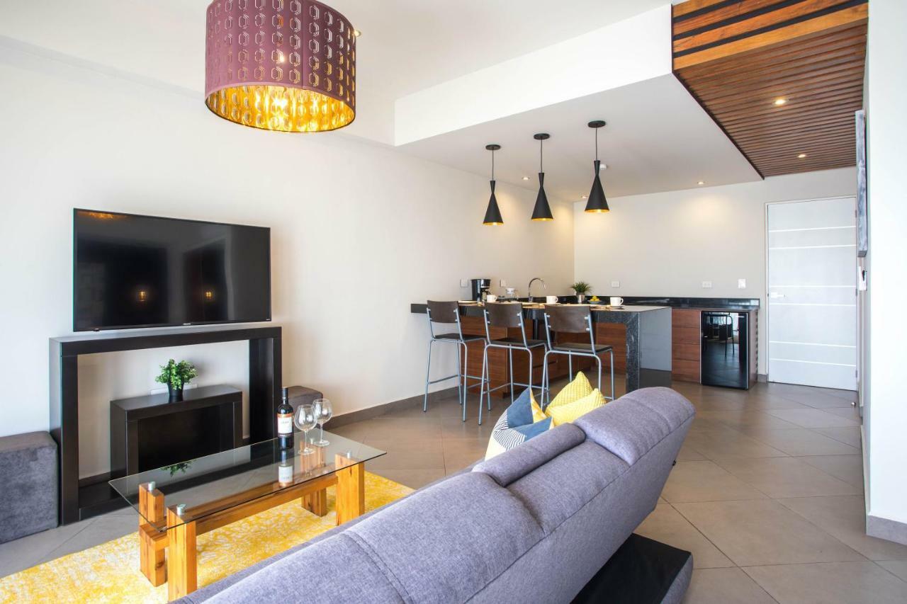 Honey B Suites Playa del Carmen Exterior photo